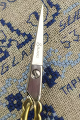 Sajou Embroidery Scissors Scallop Gilded 3.5"